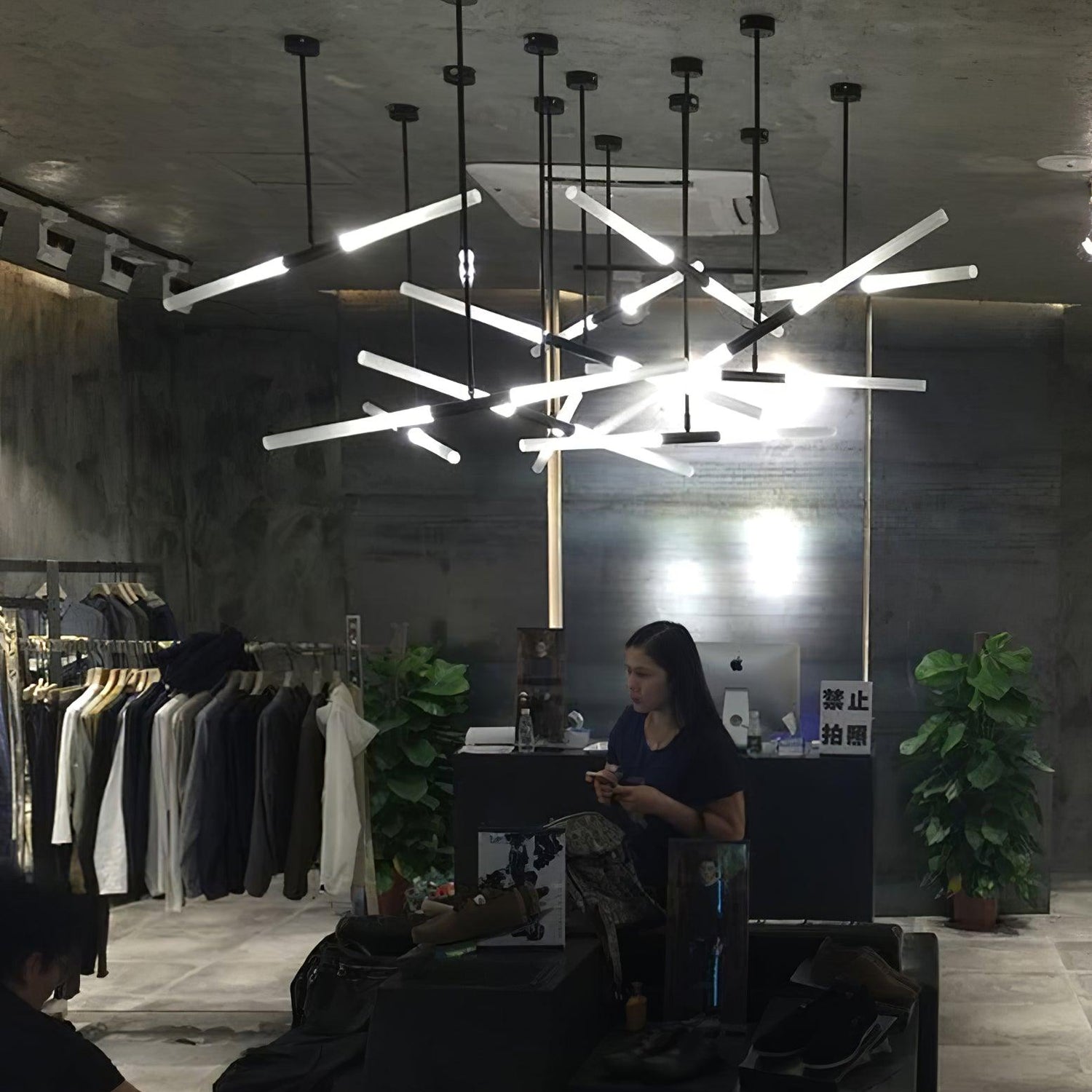 Hash Asymmetric Modern Metal Minimalist Chandelier