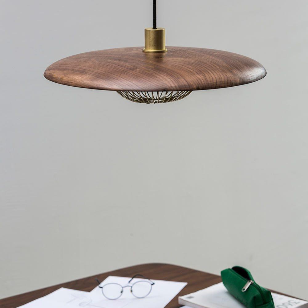 Lampe à suspension Kasa en métal et bois nordique