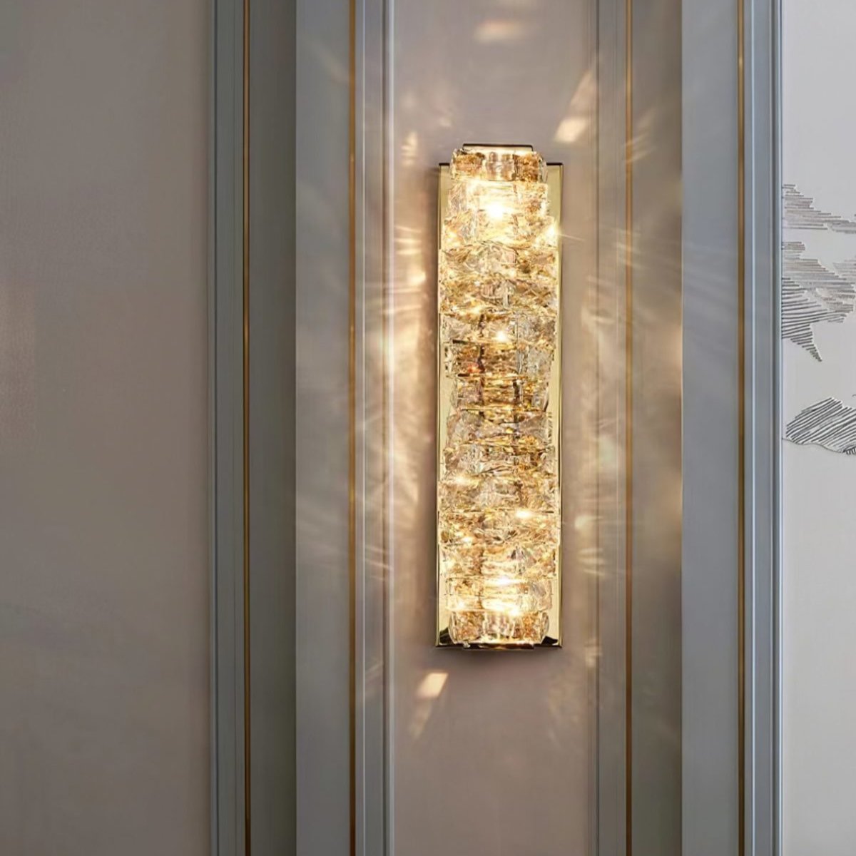 Laminated Crystal Wall Light