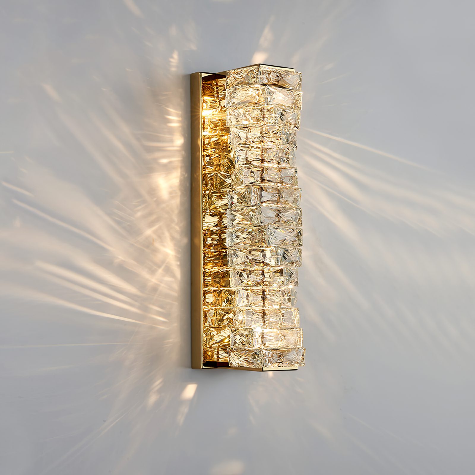 Laminated Crystal Wall Light