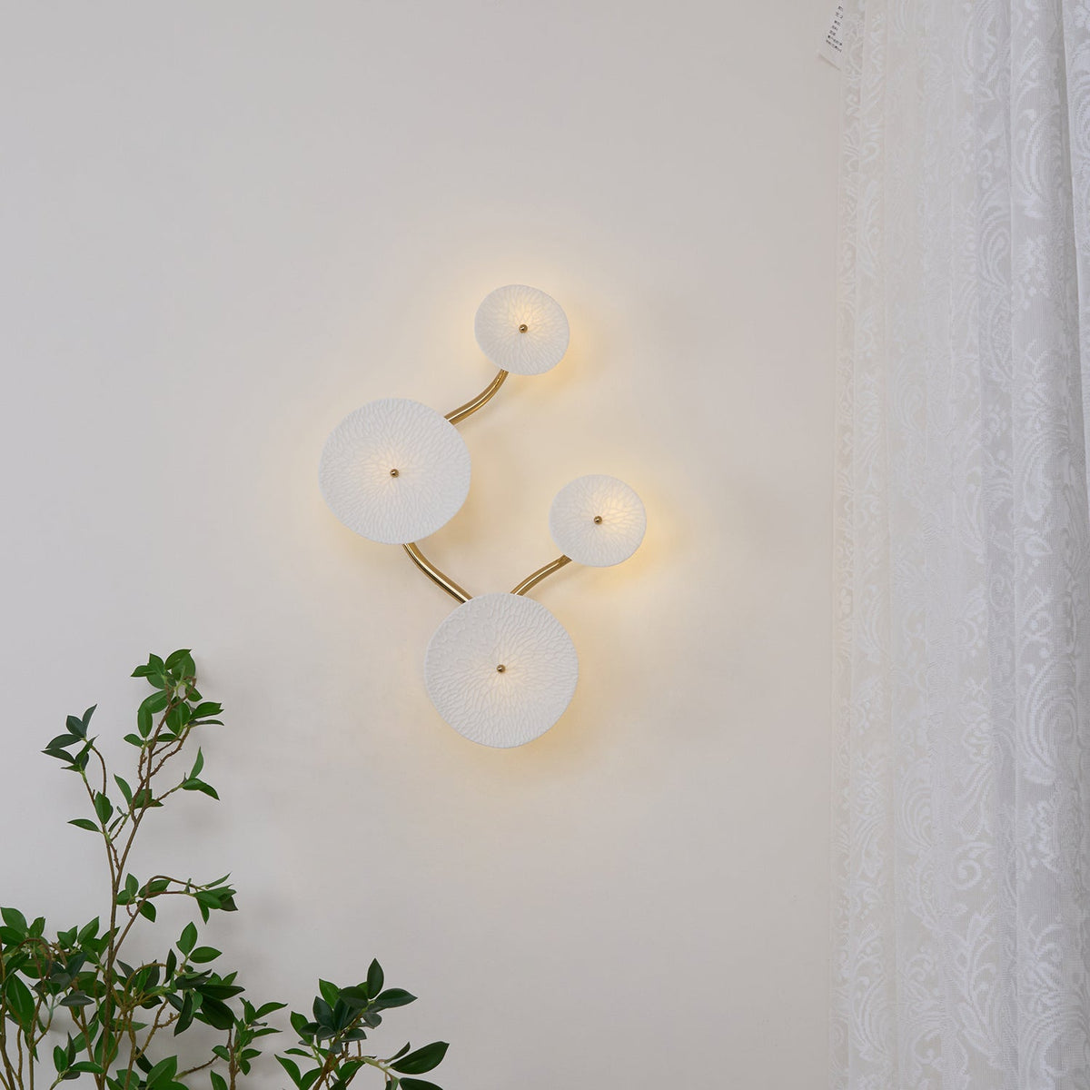 Aurelia Nordic Lotus Petal Ceramic Wall Light