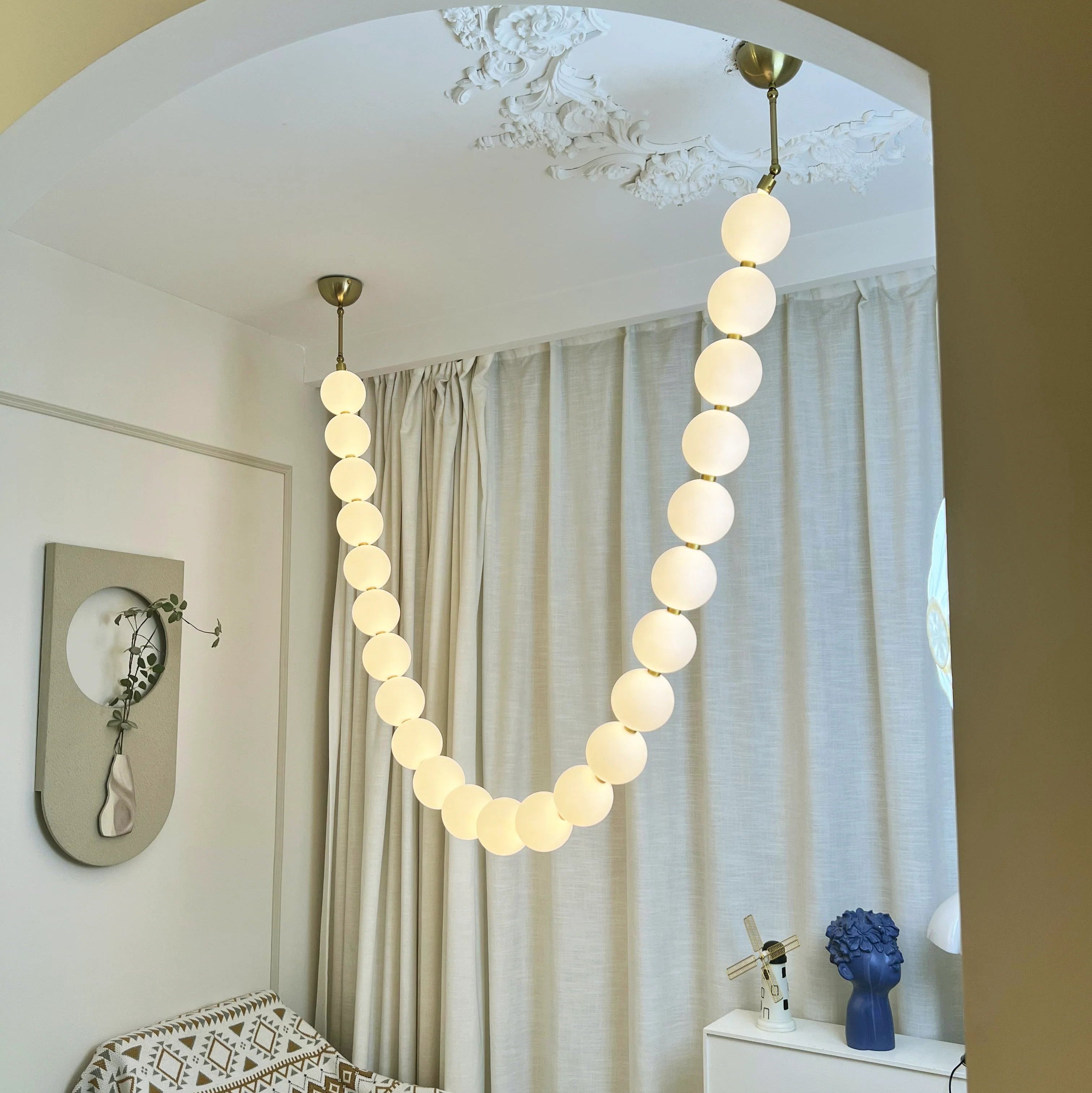Pearl Necklace Japandi Acrylic Brass Chandelier