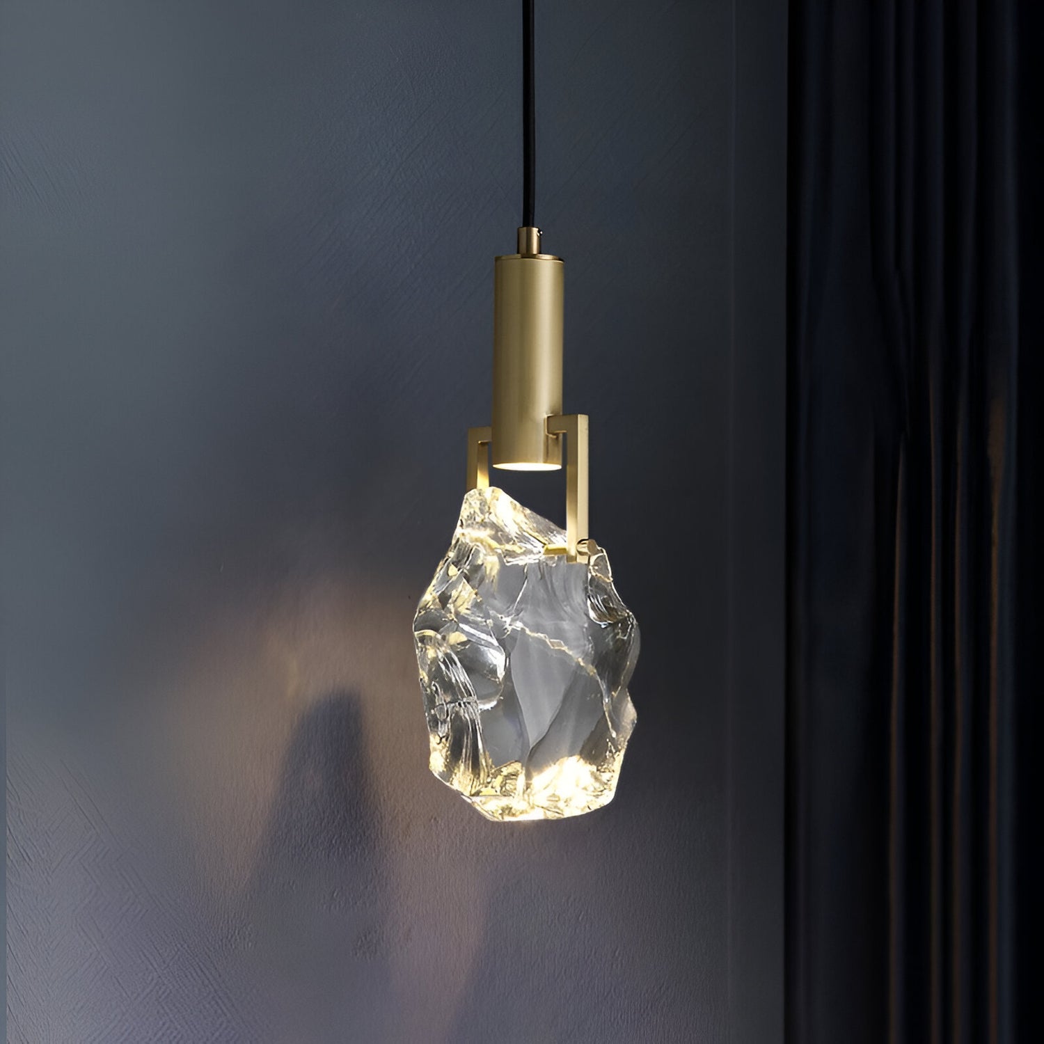 Luxury Nordic Crystal Copper Pendant Lamp