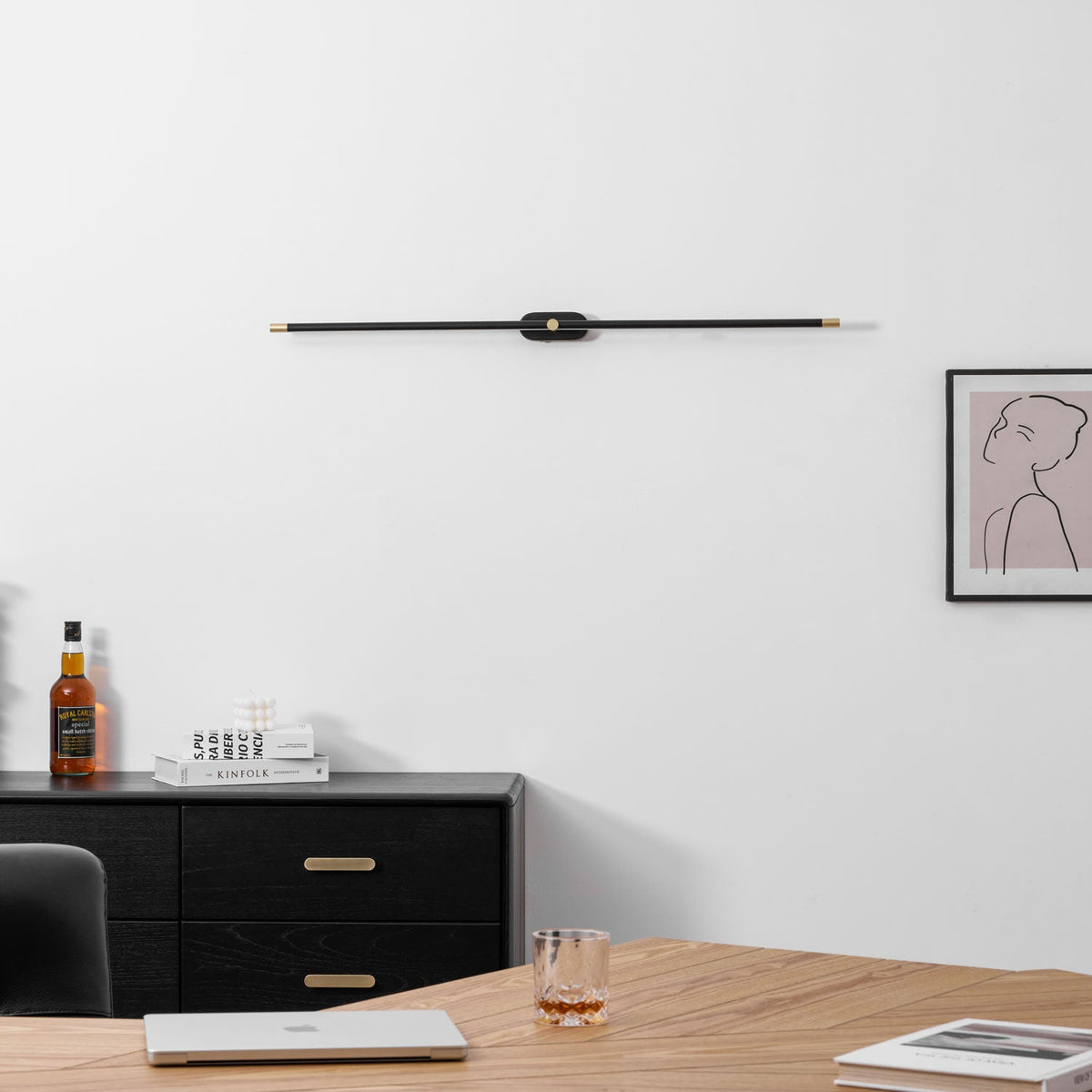 Vittoria Nordic Modern Linear Wall Light