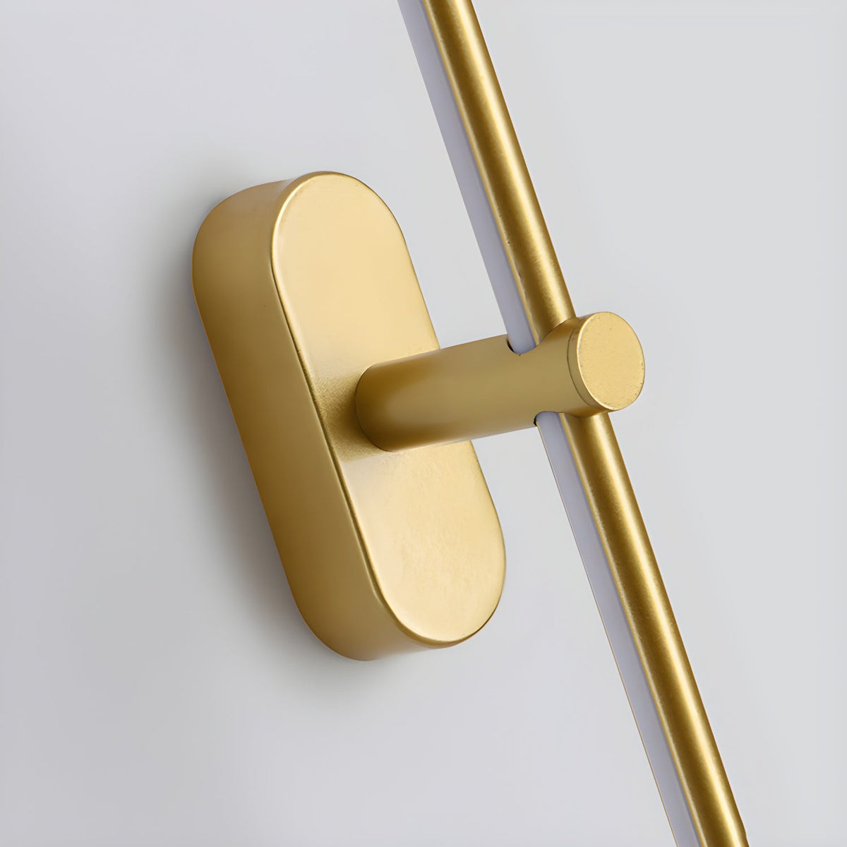 Vittoria Nordic Modern Linear Wall Light
