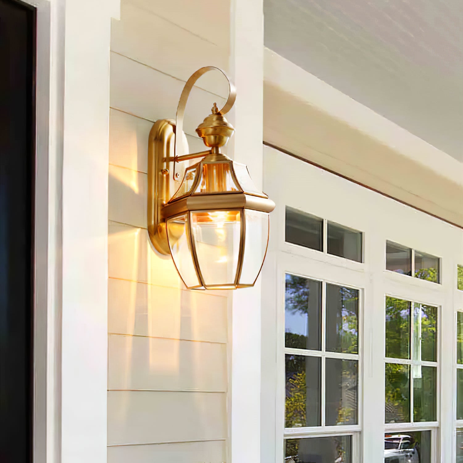 Retro Newbury IP65 Waterproof Outdoor Lantern Wall Light