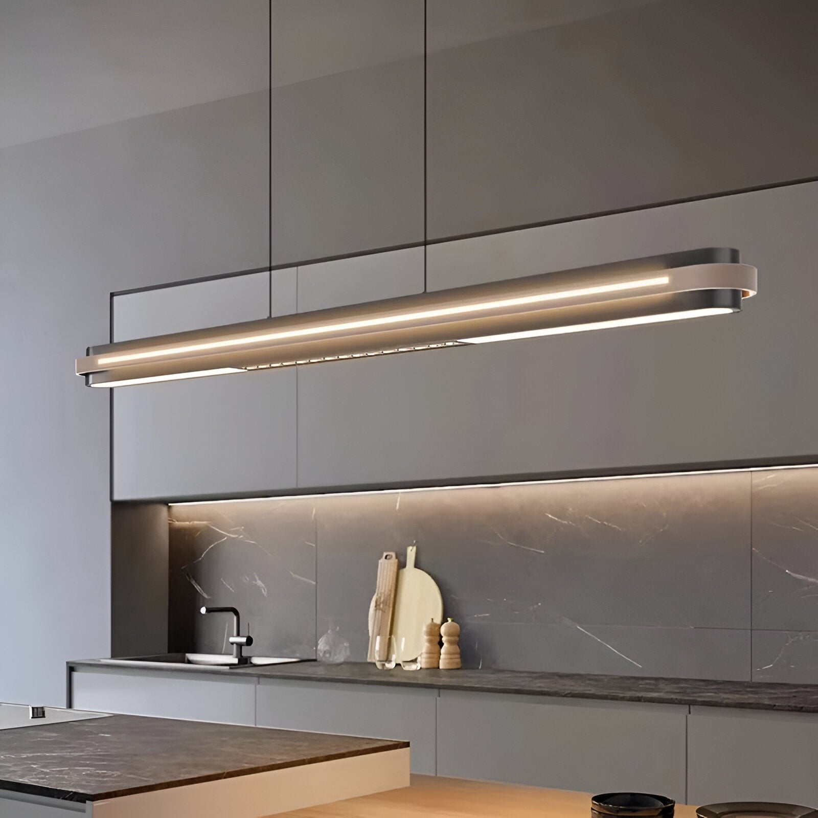 Nordic Acrylic Shade Modessa Linear Pendant Light
