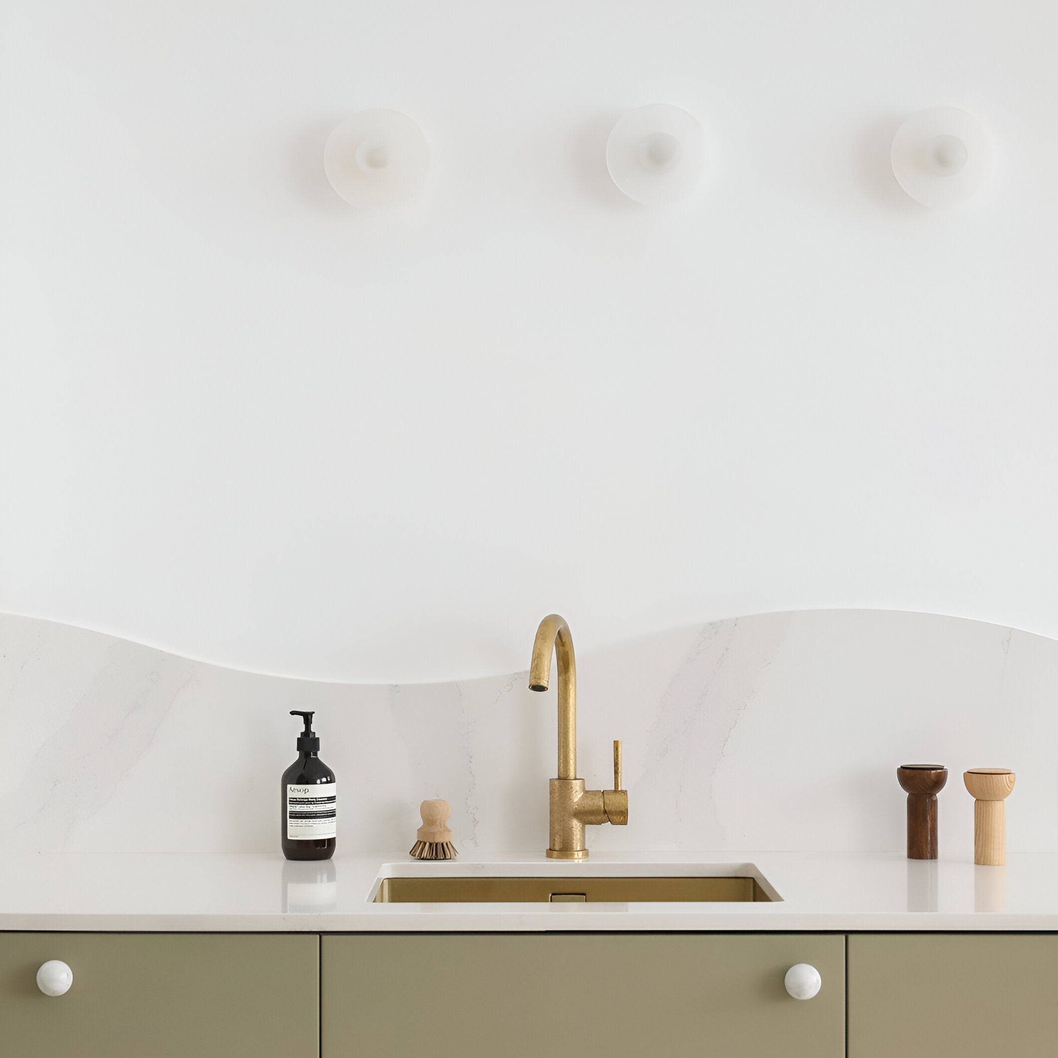 Nordic Alba Alabaster Wall Light