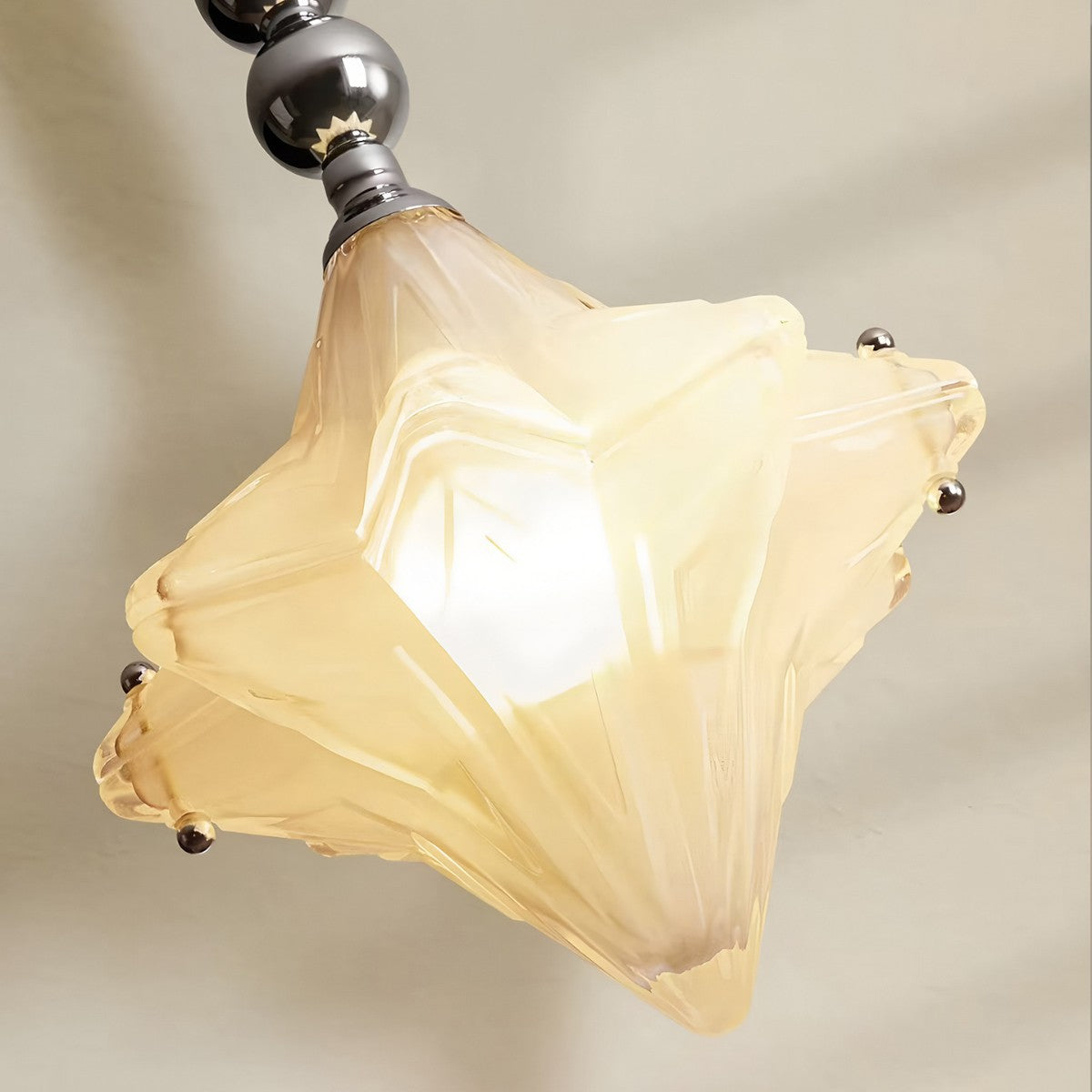 Star Retro Glass Pendant Light