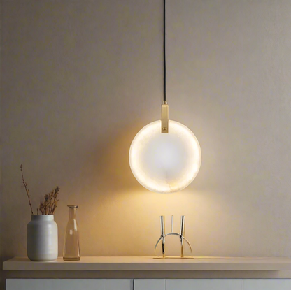 Luz colgante de mármol español Lorenzo Single