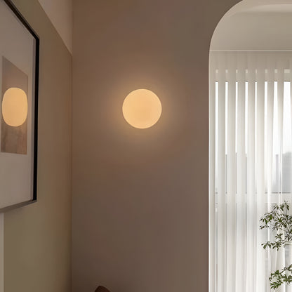 Minimalist Dioscuri Round Glass Wall Lamp