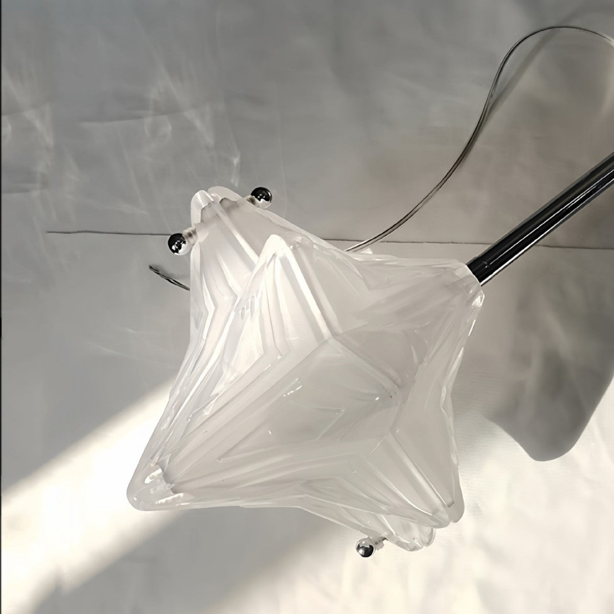 Lyra Star Modern Glass Pendant Light