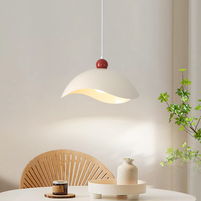 Lampe à pendentif en coquille de designer minimaliste