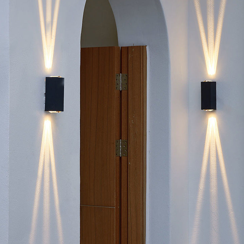 Outdoor LED Three-Beam Wall Lamp