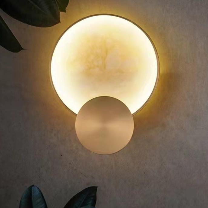 Modern Terra Svet Alabaster Wall Lamp