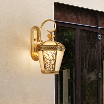 Retro Palace Pattern Outdoor Wall Lamp