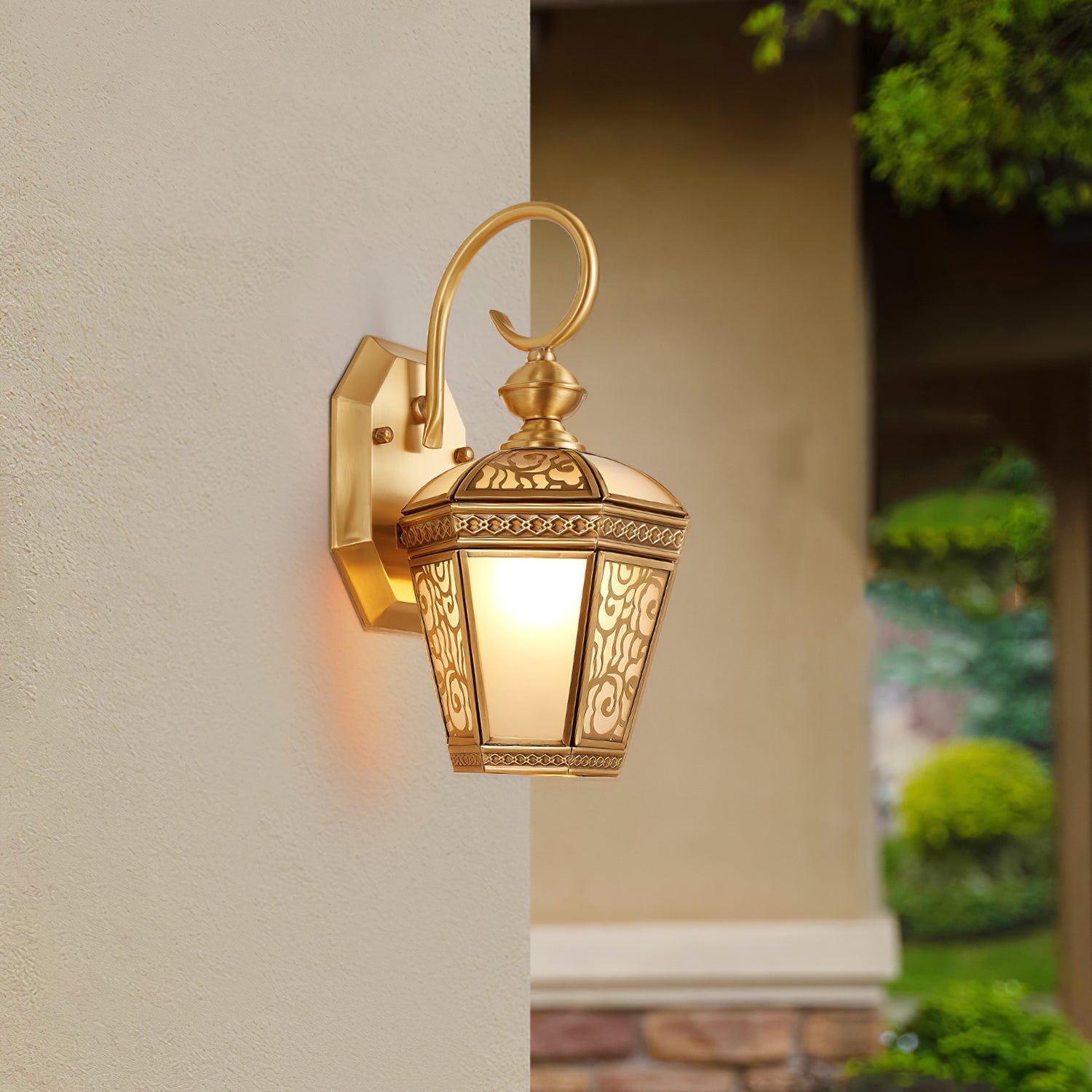 Retro Palace Pattern Outdoor Wall Lamp