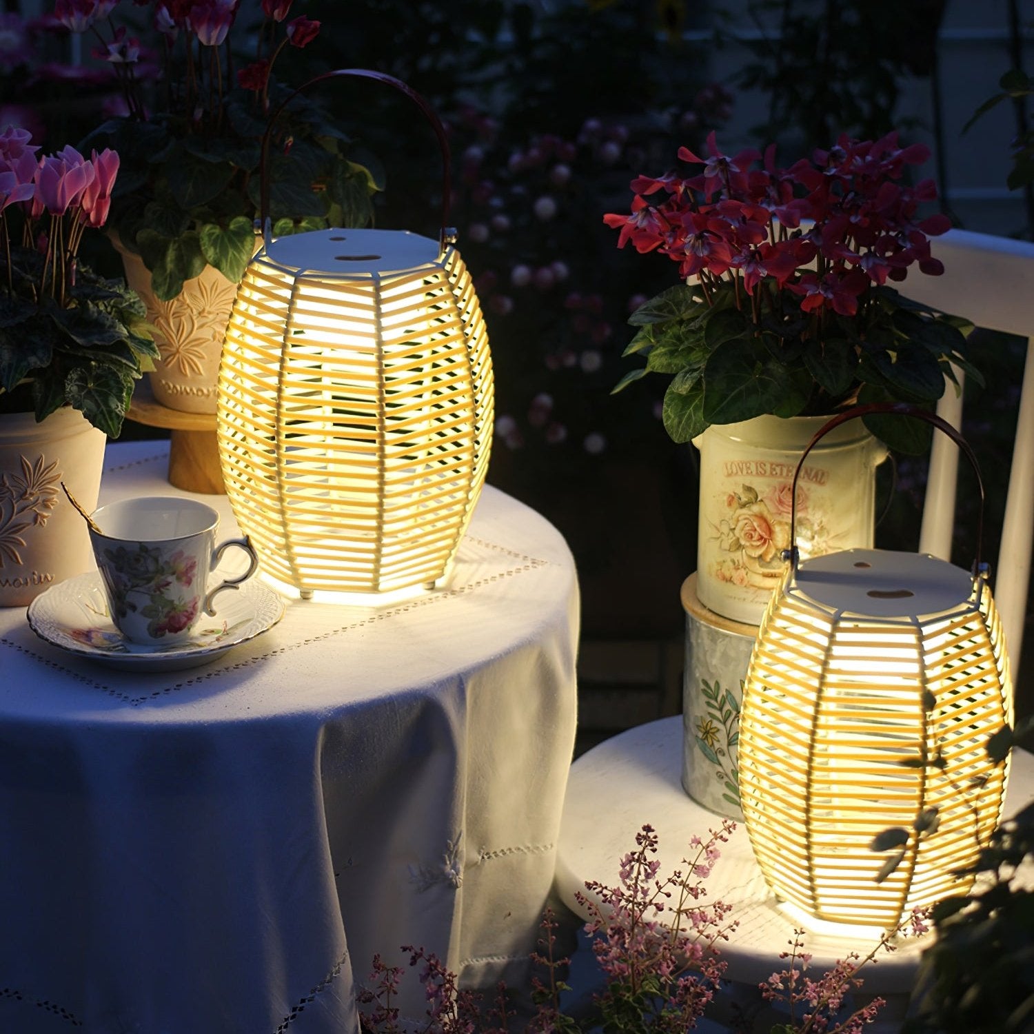 Retro Creative Rattan Wireless Outdoor Table Lamp