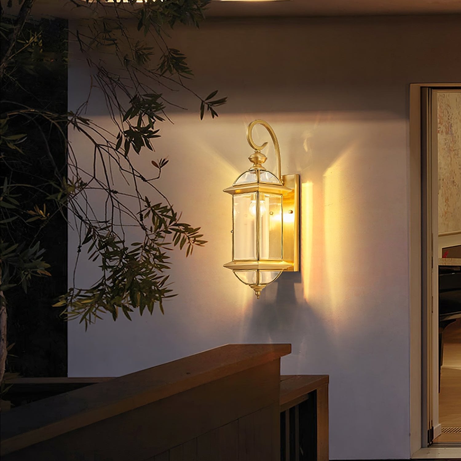 Retro European Brass Outdoor Wall Light