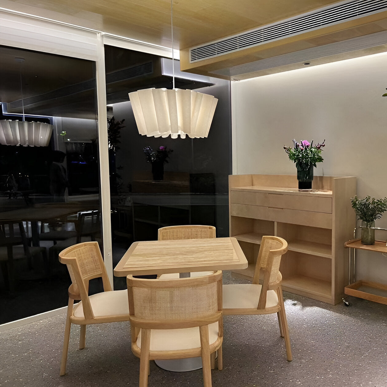 Nordic Creamy Fabric Shade Ainara Pendant Light