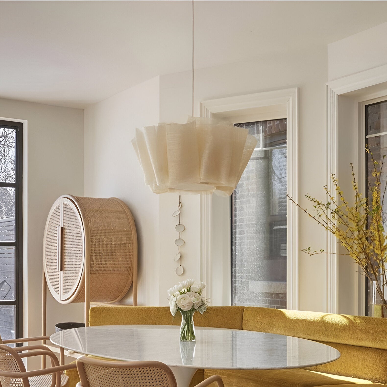 Nordic Creamy Fabric Shade Ainara Pendant Light