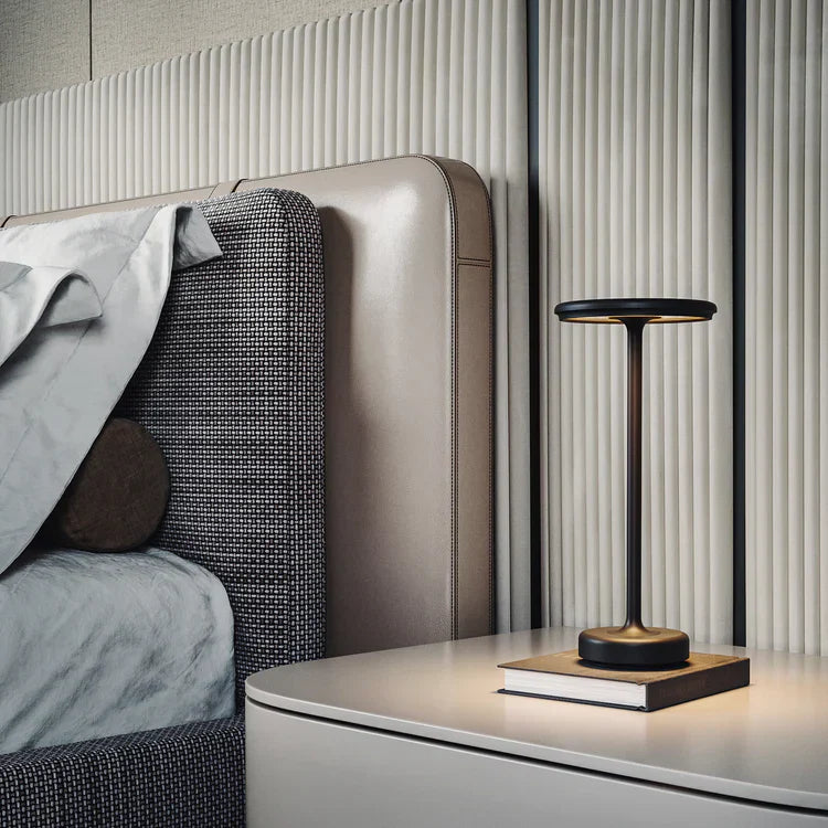 Savoy Elegance Wireless Table Lamp