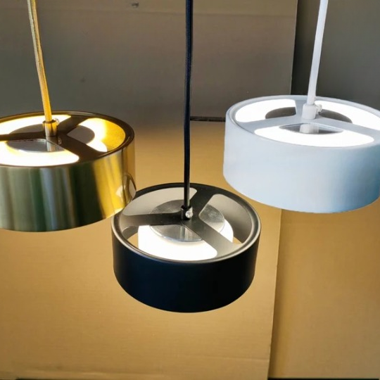 Lampe suspendue en acrylique à panneau rond