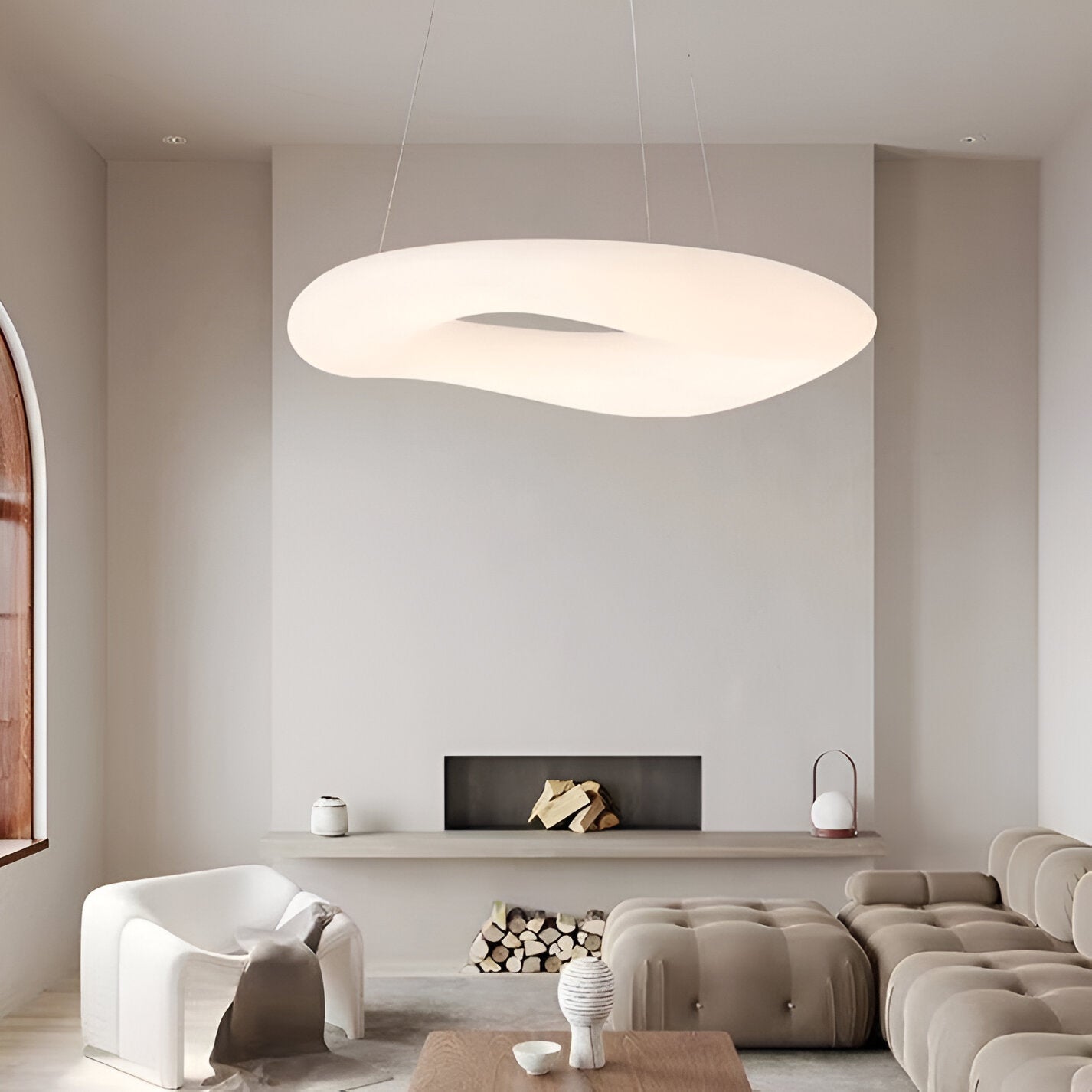 Nordic Oval Shape Stylish Pendant Lamp