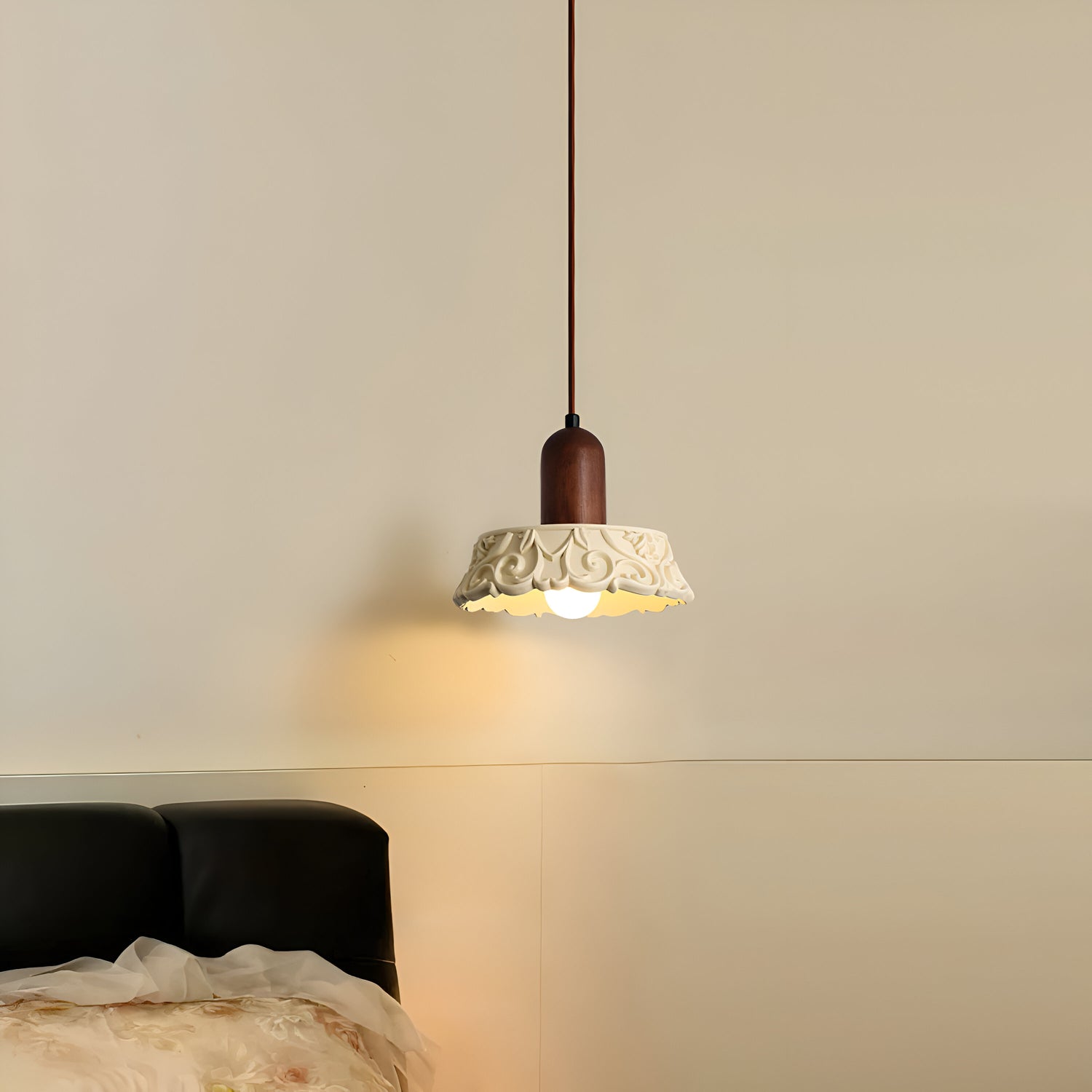 Lampe à pendentif Shana en résine moderne nordique