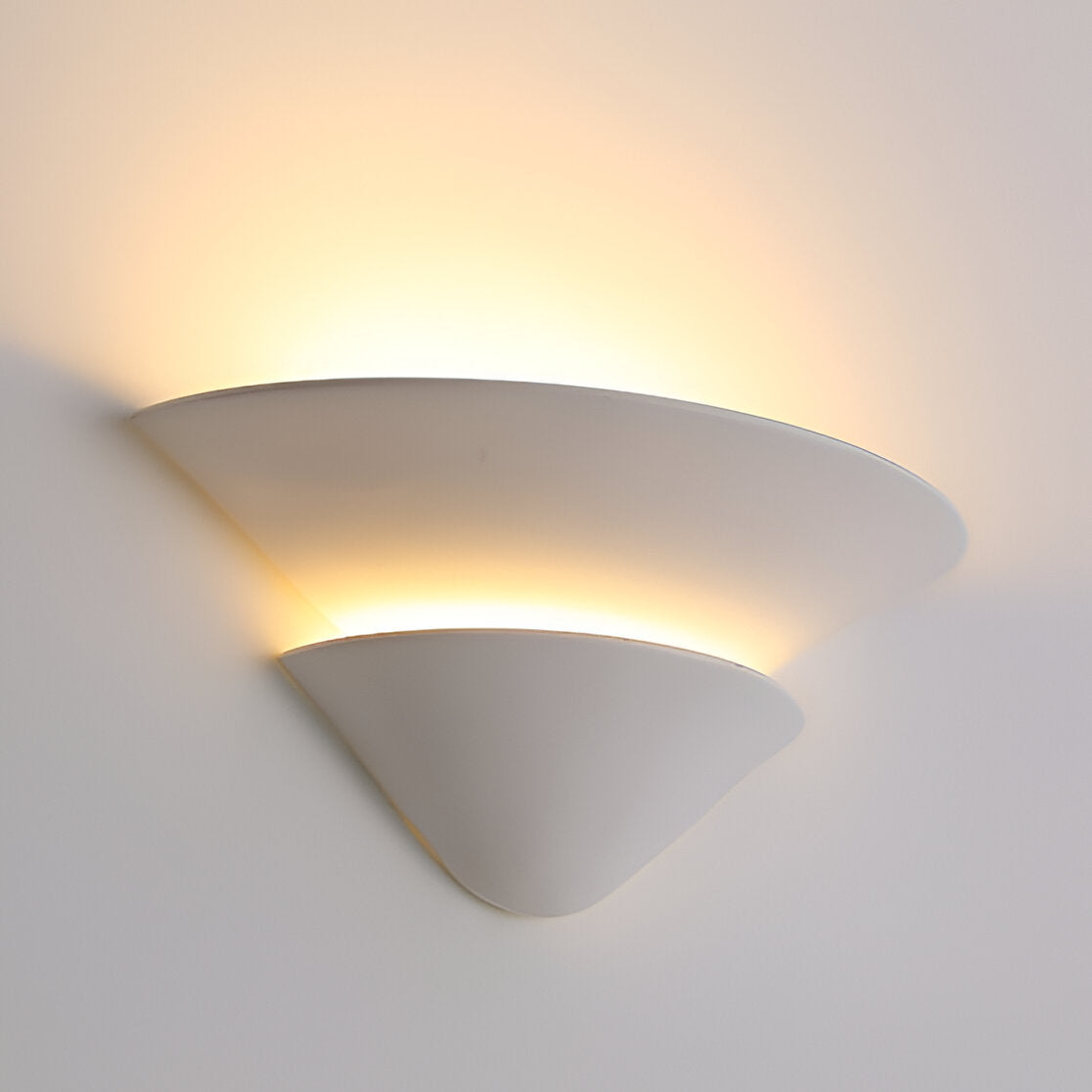 Shellora Wabi-Sabi Plaster Wall Light