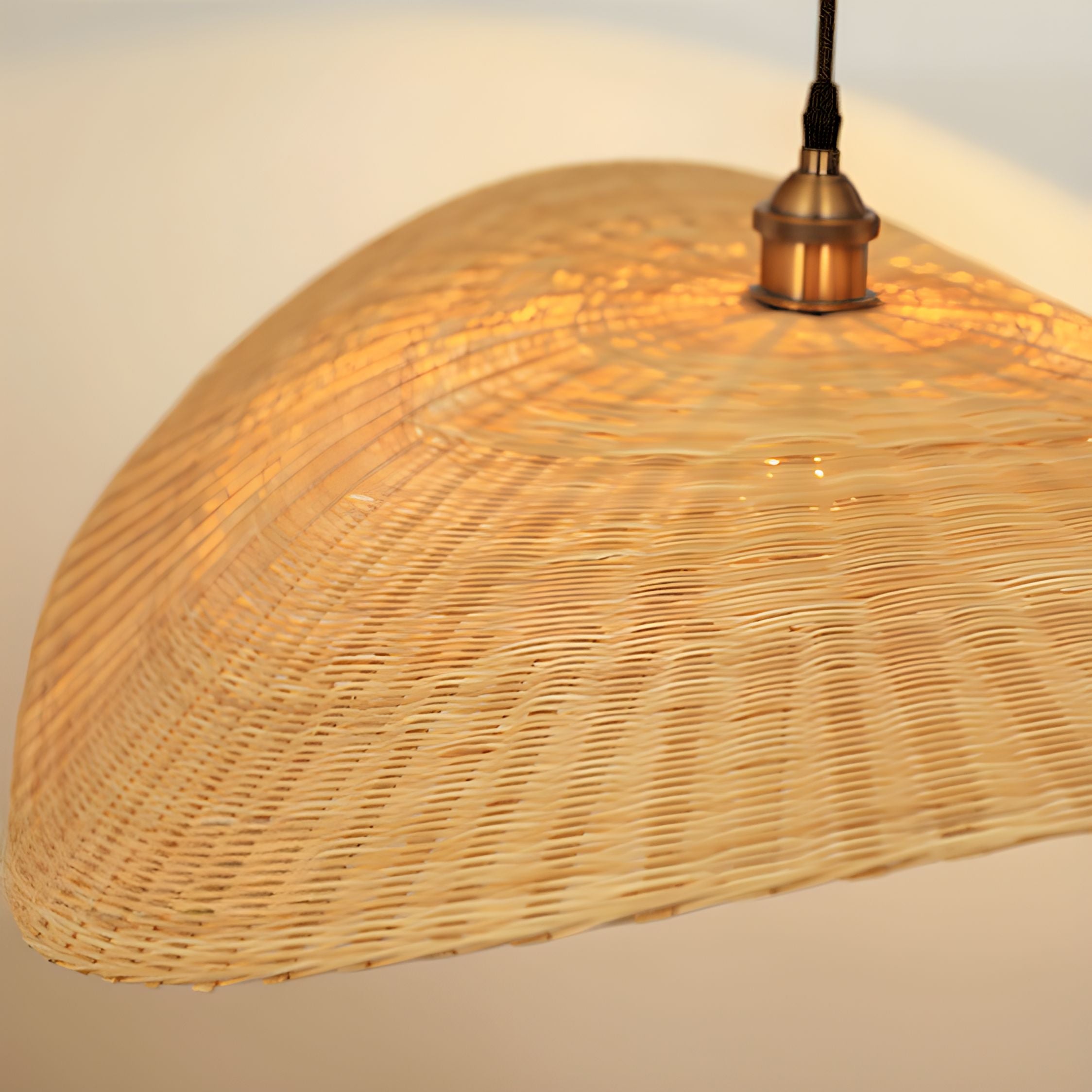 The Radiance of Shadows Pendant Lamp