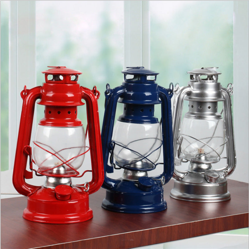 Nostalgic Outdoor Kerosene Lantern Camping Lamp