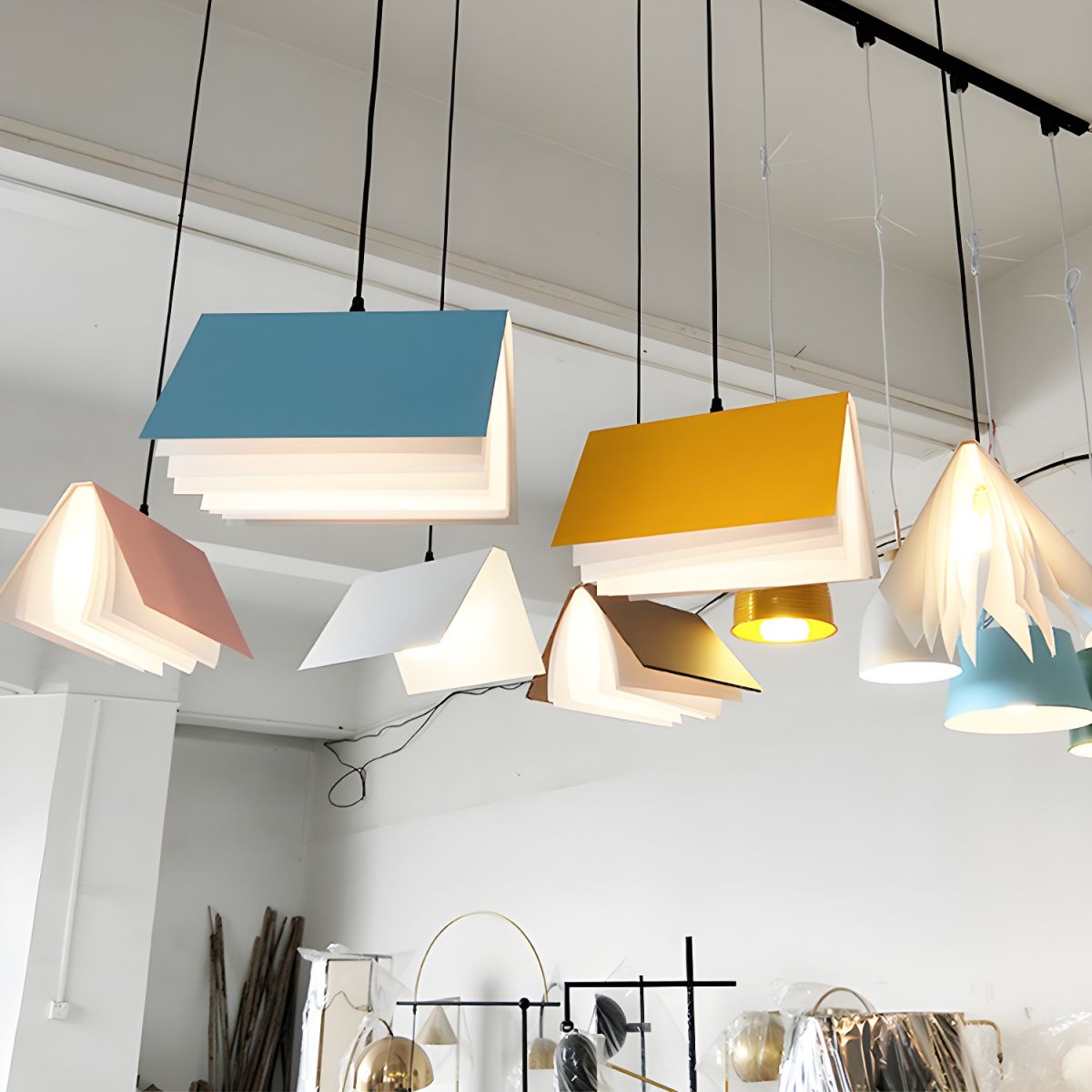 Minori Creative Colorful Book Pendant Light