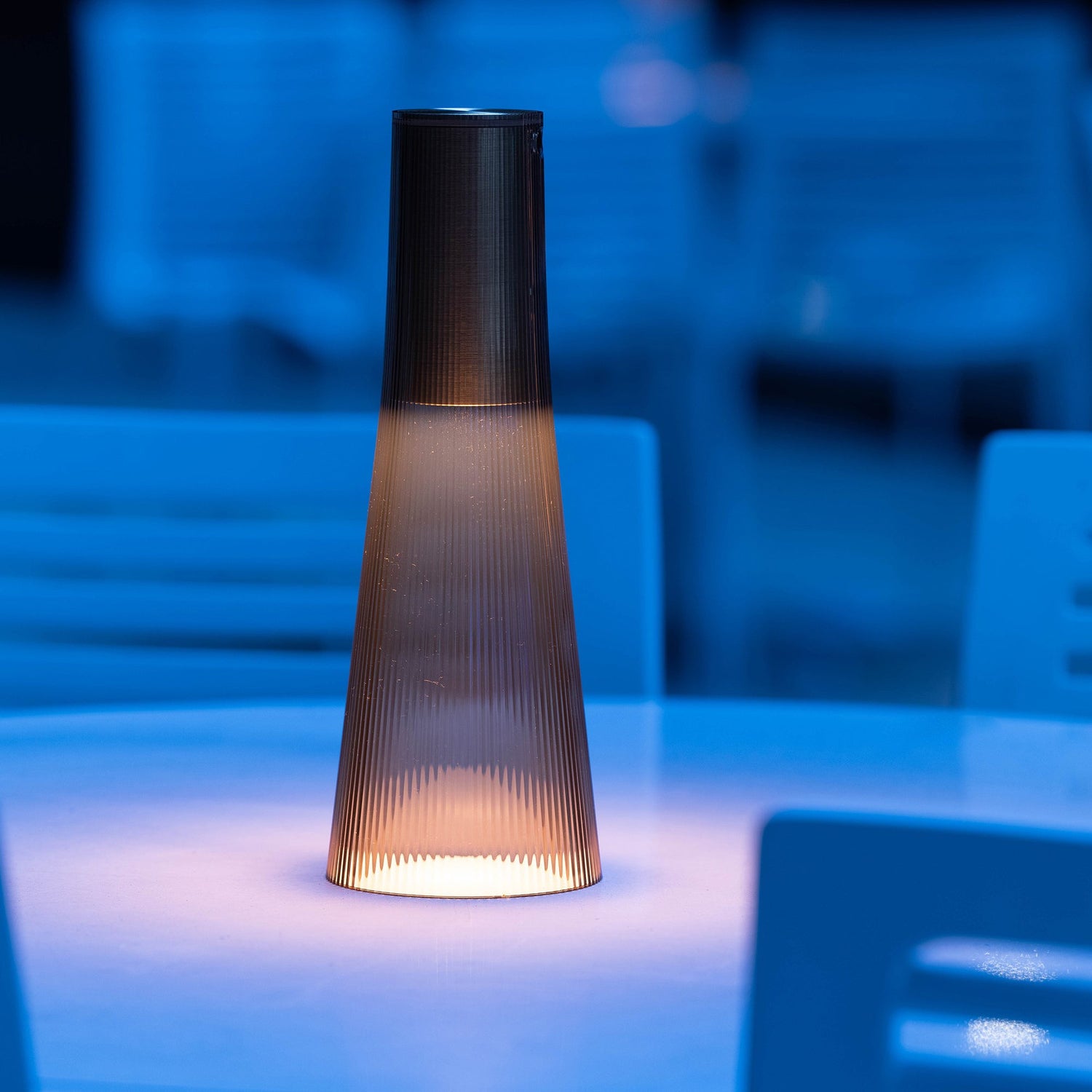 Candel Wireless Table Lamp