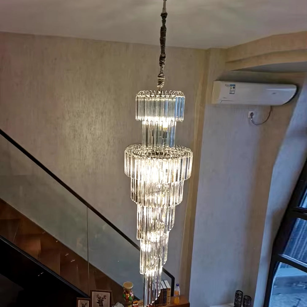 Grand Lustre Moderne en Cristal avec Escalier