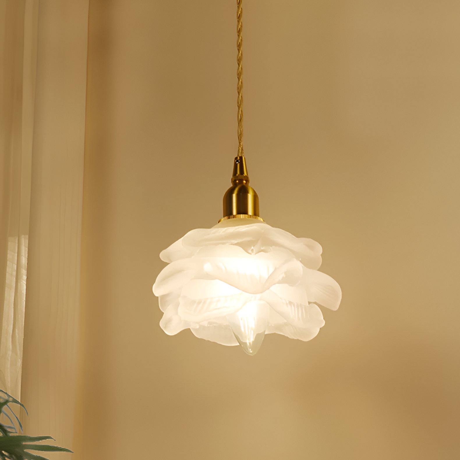 Vintage Rose Glass Pendant Lamp