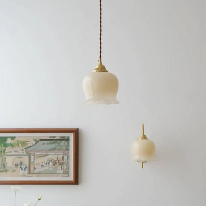 Retro-Creme-Lilie des Tals Blumenlampe