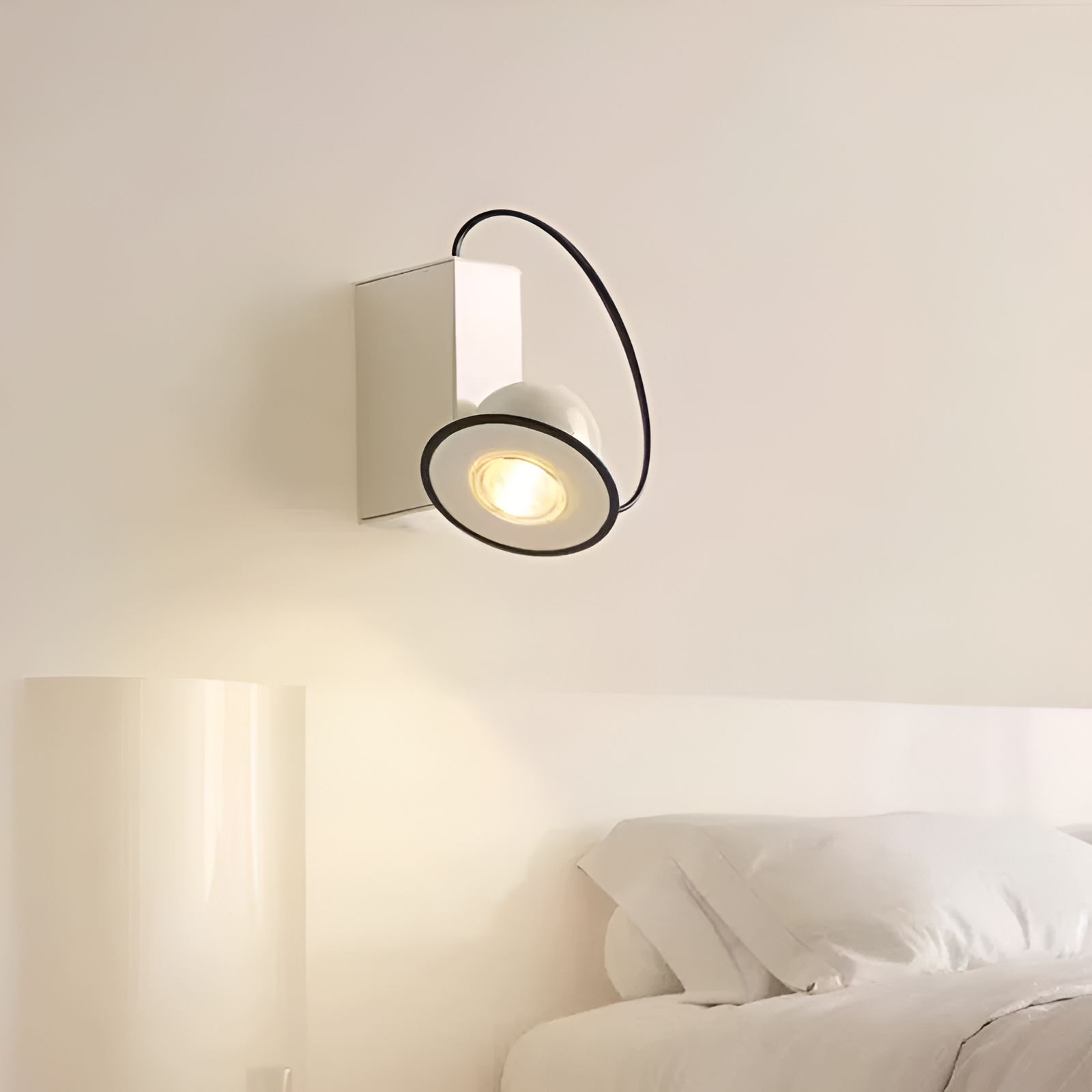 Retro Style Minibox Magnetic Wall Lamp