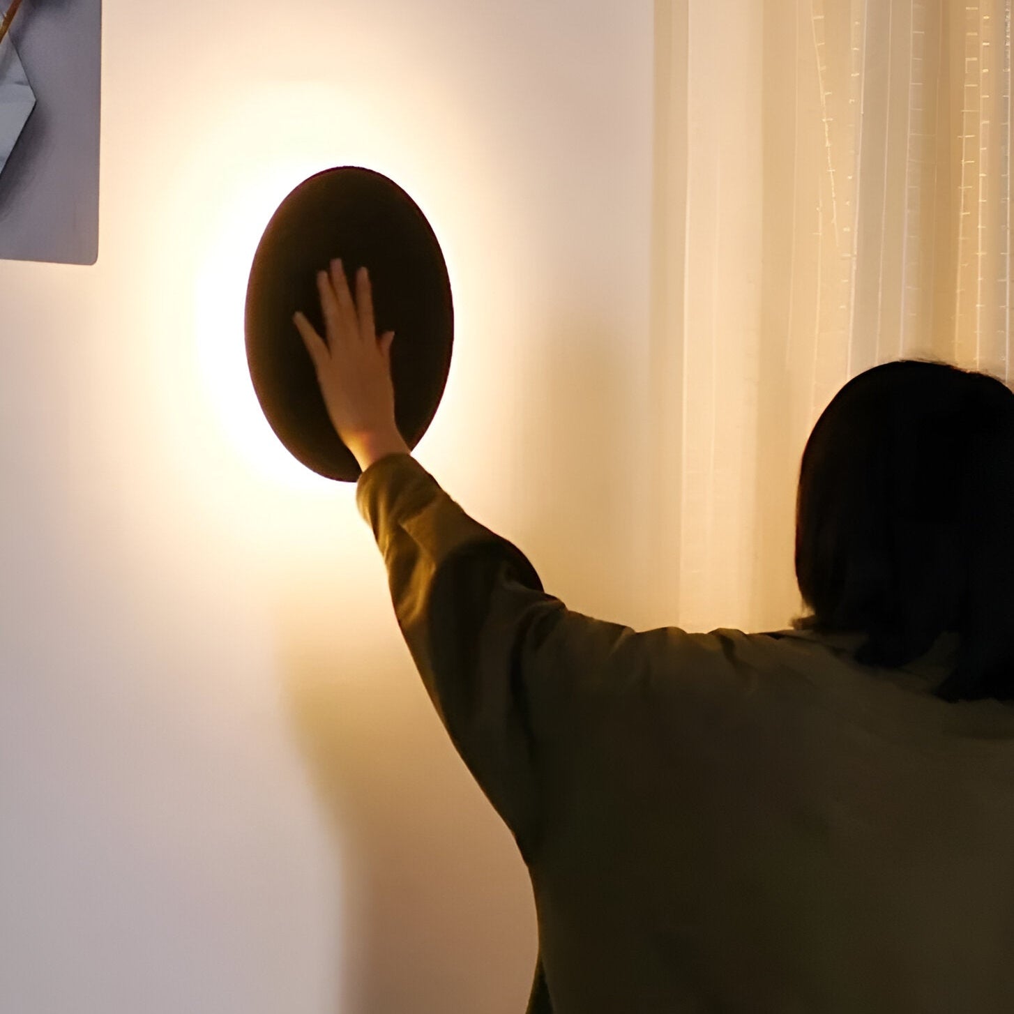 Modern Nordic Round LED Sensor Wall Lamp