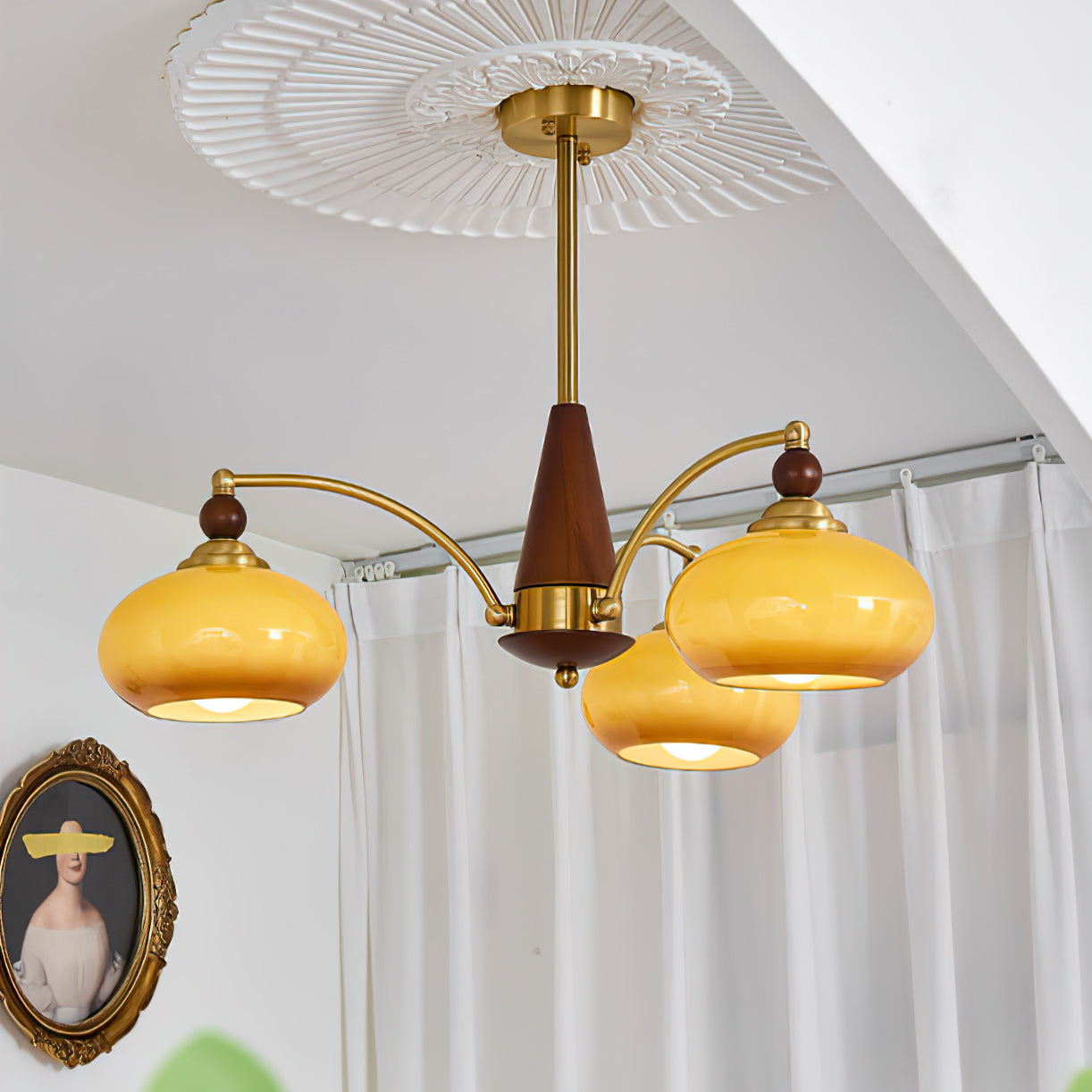 Retro Calliope Cream Wind Glass Chandelier