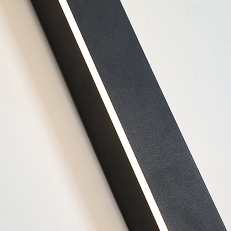 Edge Ripple Minimalist Linear Outdoor Light