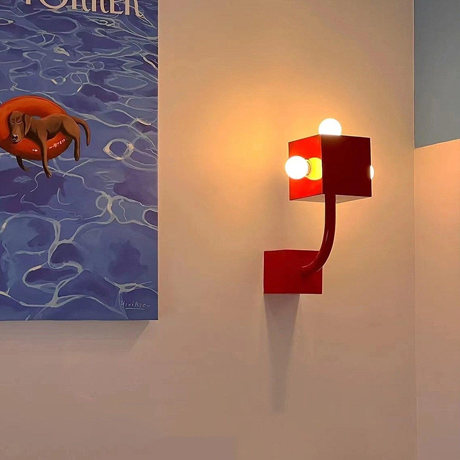 Lampe murale cube rouge moderne