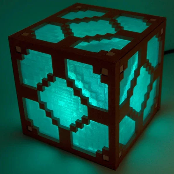 Lámpara de mesa RGB en bloques pixelados inspirada en Minecraft