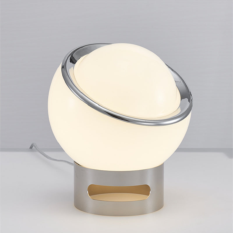 Lampe de table Bauhaus en opale française