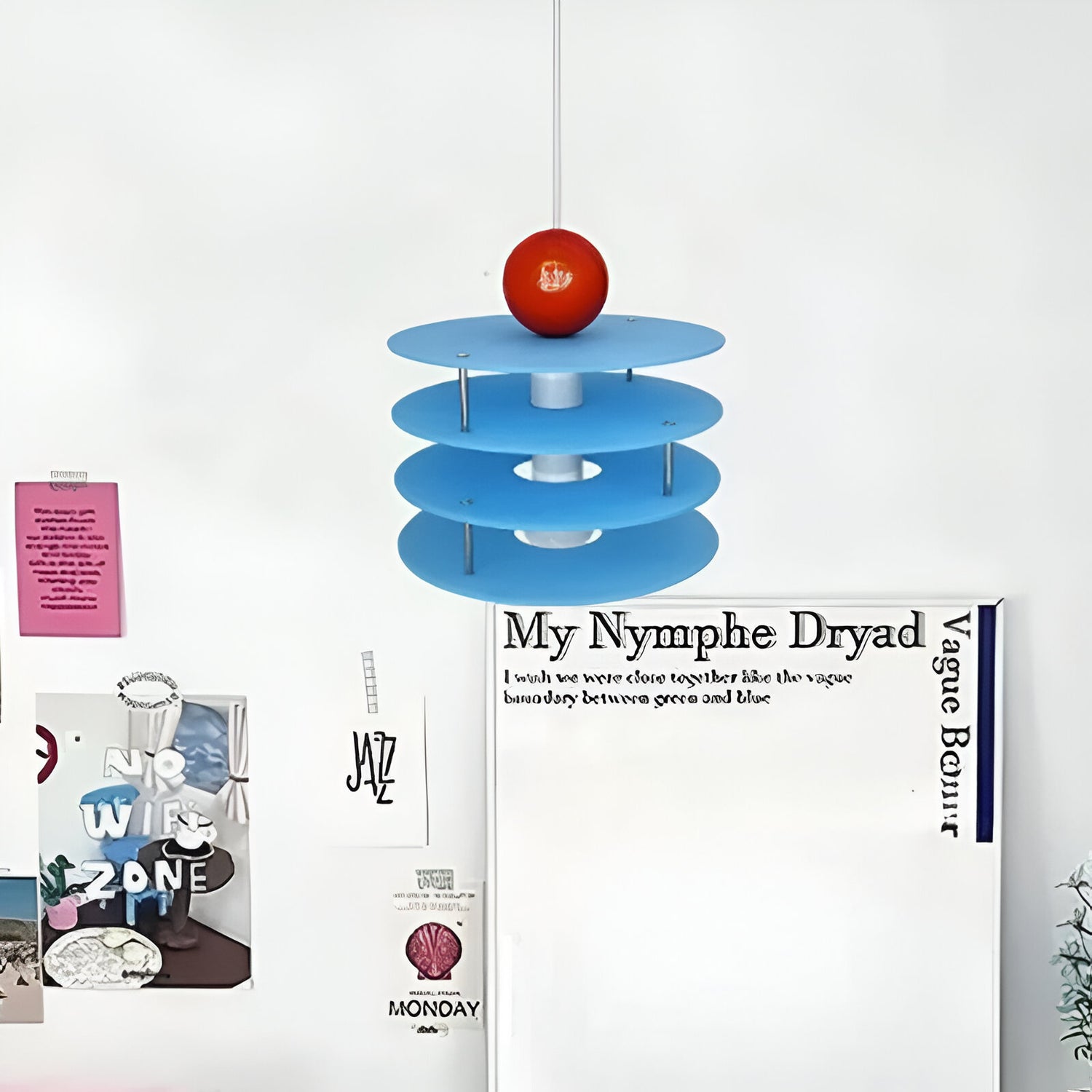 Nordic Round Acrylic Arwen Pendant Light