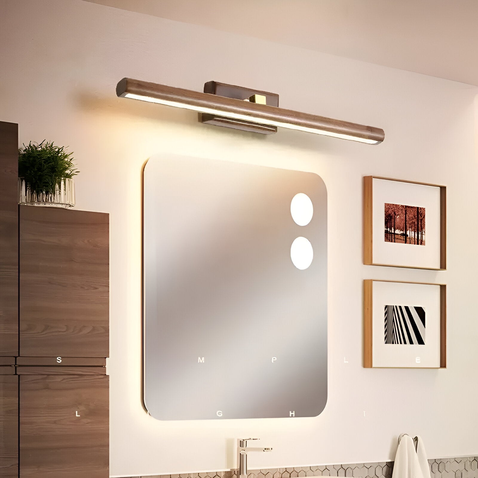 Cersi Nordic Acrylic Rotatable Wall Light
