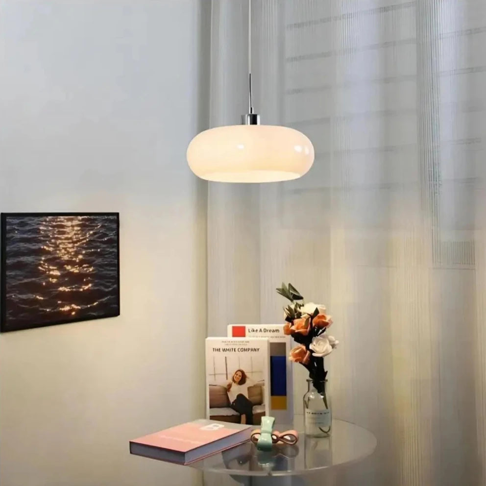 Lampada da soffitto Radiant Glow in stile scandinavo