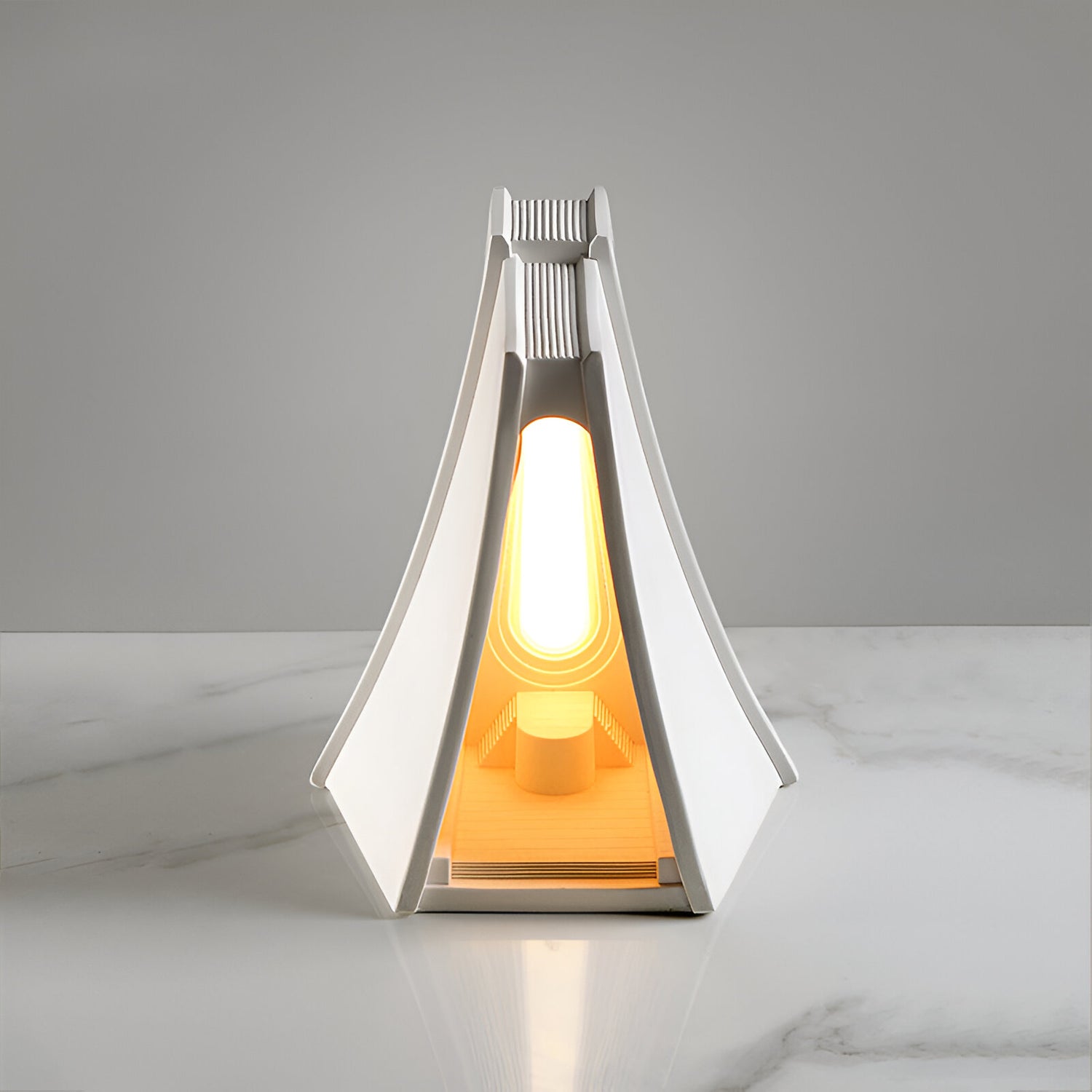 Lampe de table LED en plâtre Prism Tower scandinave