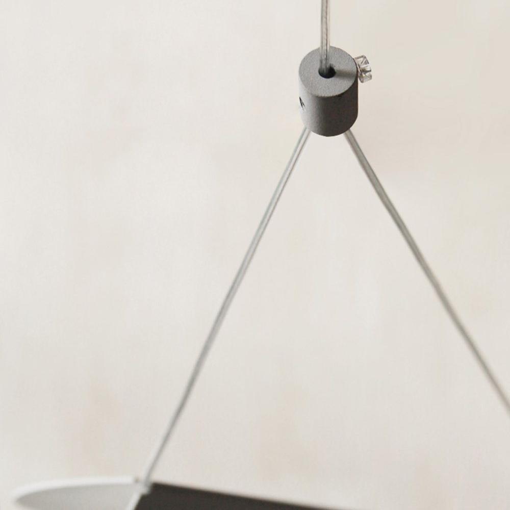 Nordic Minimalist Floating Glider Pendelleuchte