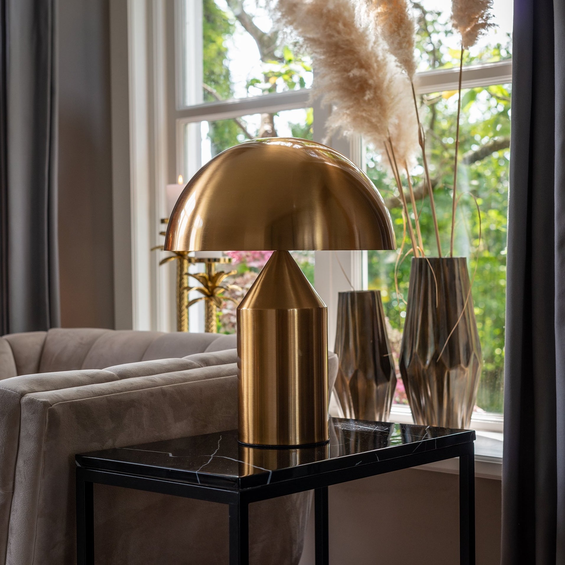 Luminous Fungal Essence Table Lamp